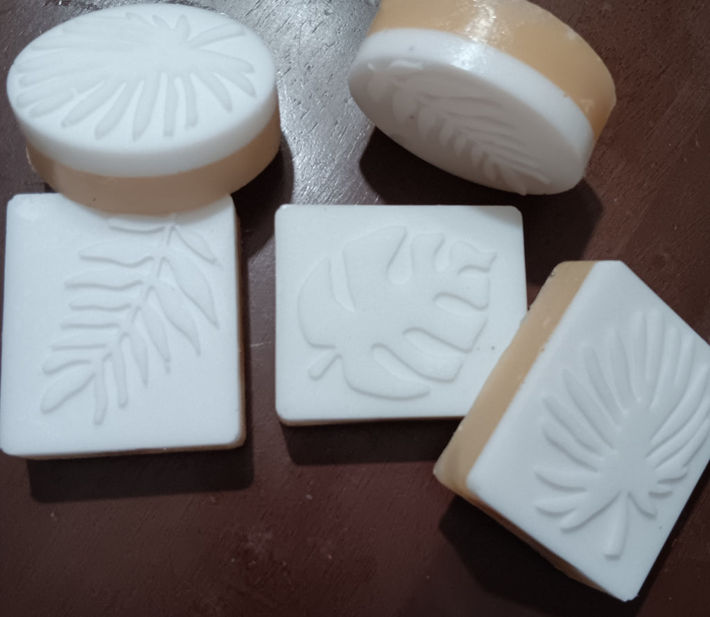 Tropical Collagen & Goat Milk + Coconut- Honey- Peach Scrumptious  Aroma