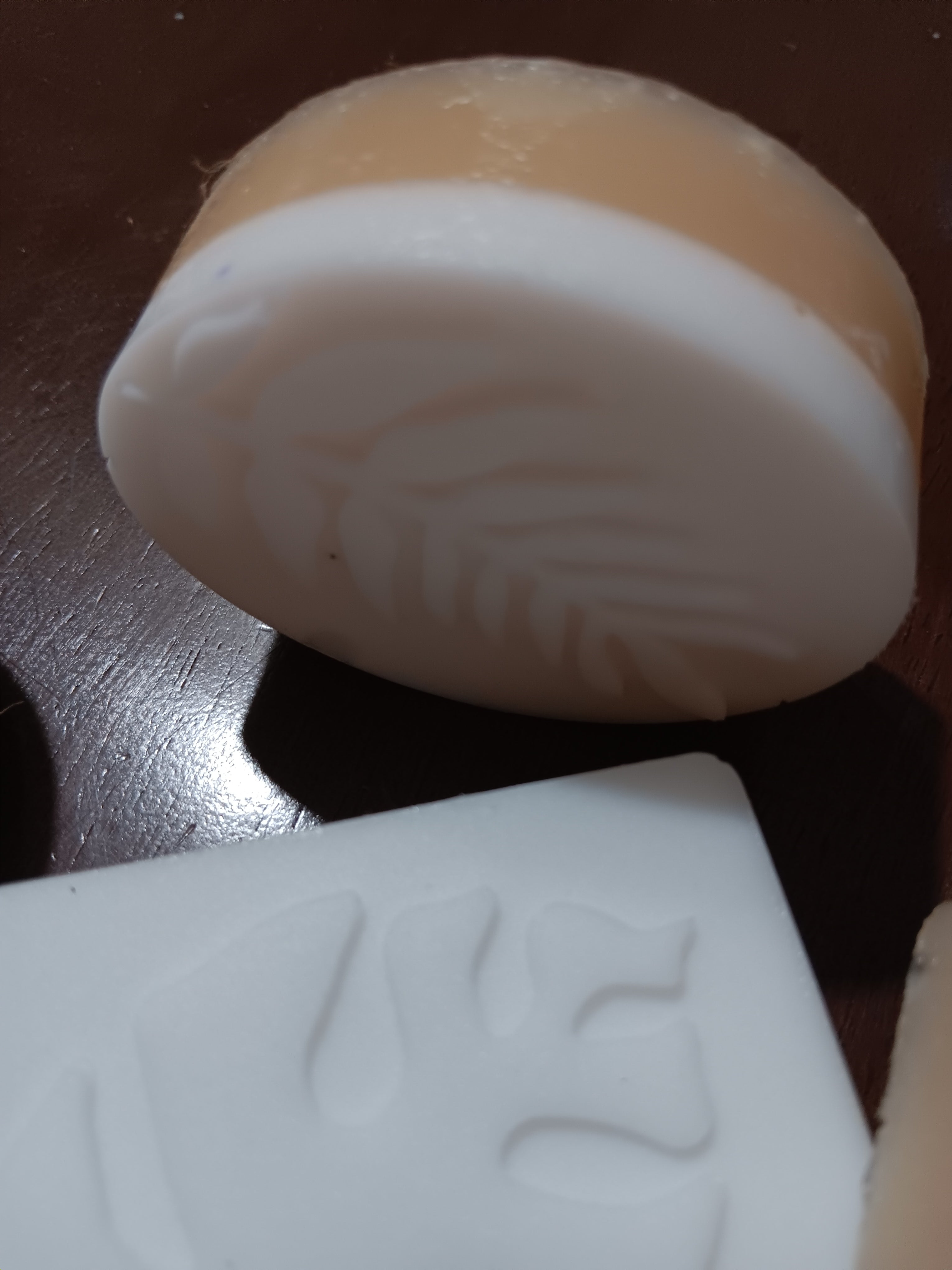 Tropical Collagen & Goat Milk + Coconut- Honey- Peach Scrumptious  Aroma