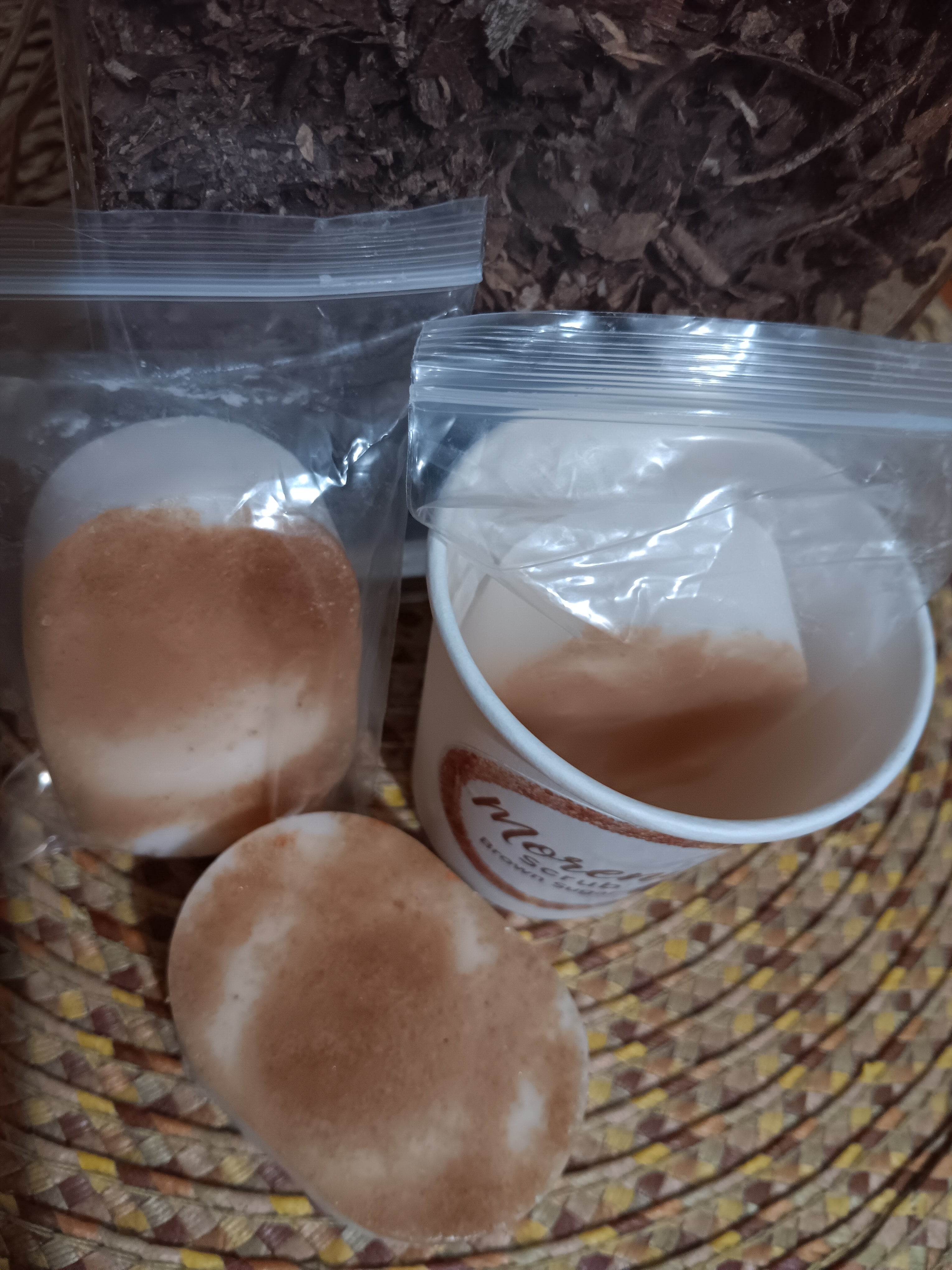 Morena, Brown Sugar Scrub Bar