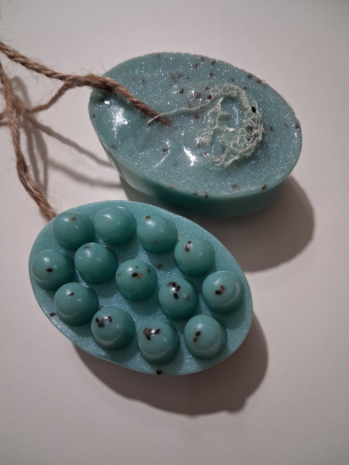Aloe Vera & Shea Butter Massagger, with Loofah